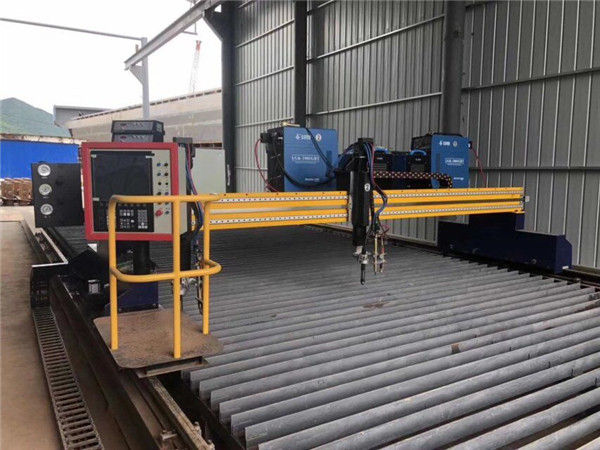 Máquina de corte grande do plasma da chama do pórtico do CNC do tamanho de China
